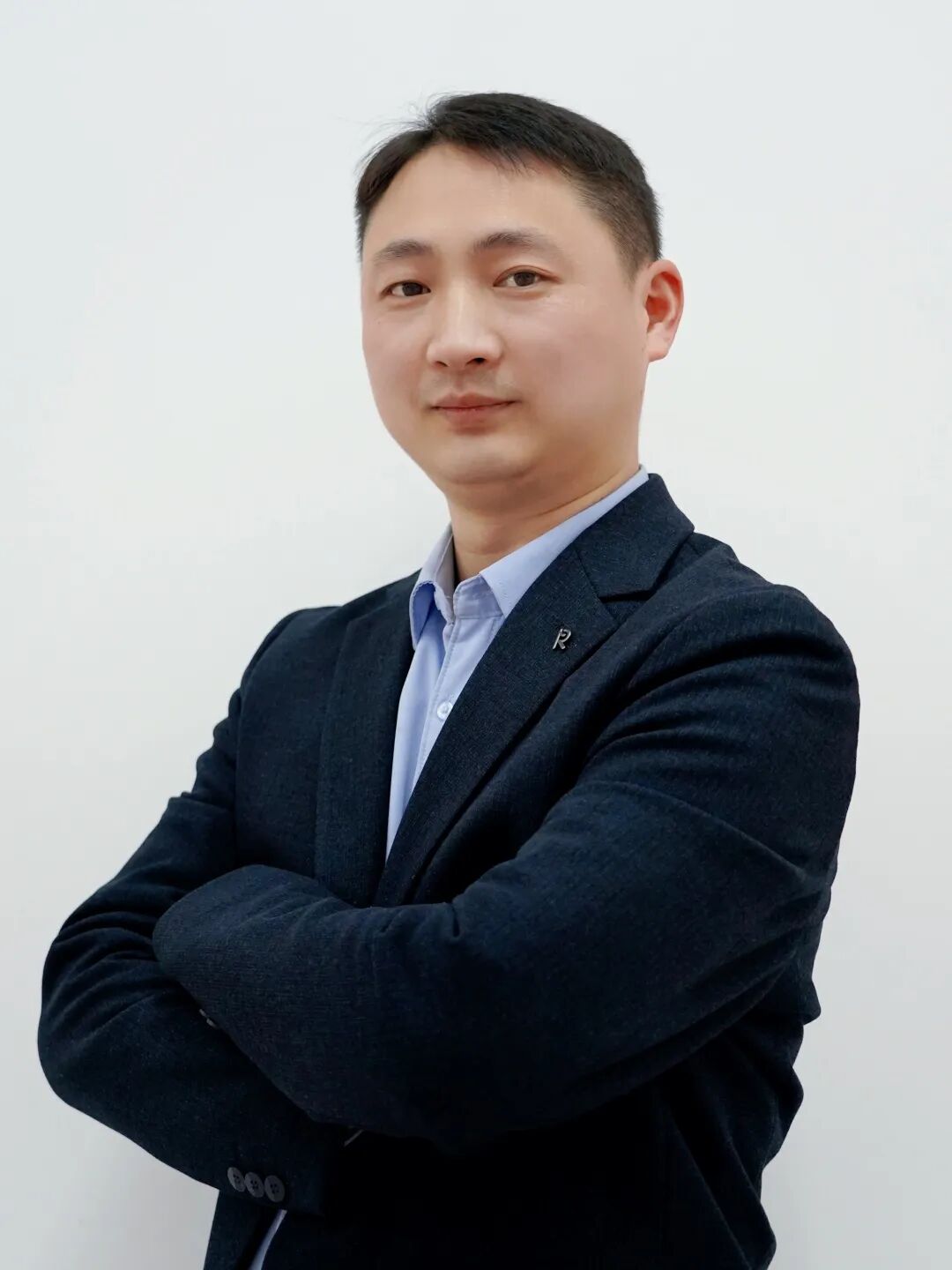 王冠磊